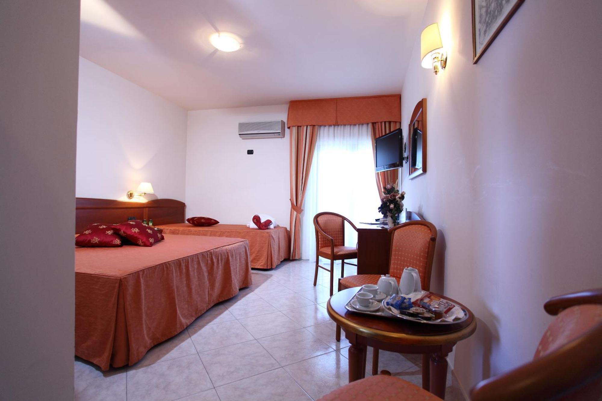 Hotel Za Maria Santo Stefano di Camastra